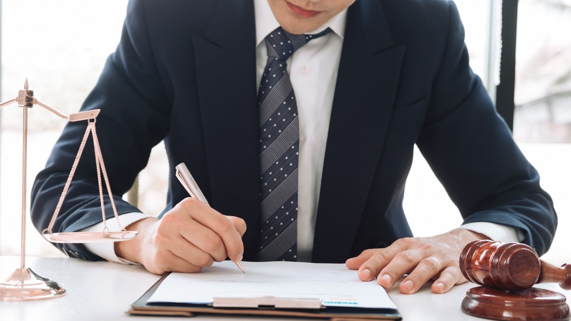 Fizetési meghagyás és használati megosztási szerződés